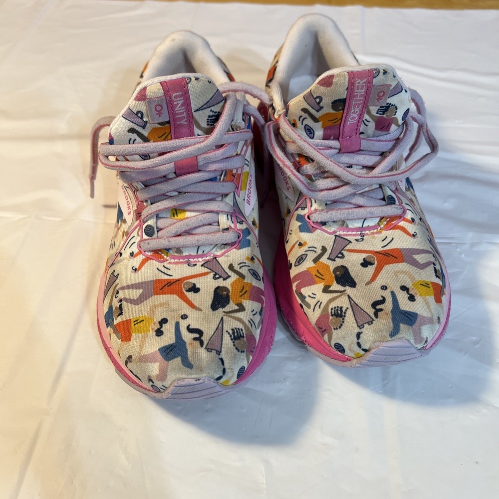 Brooks Women Empower Her Adrenaline GTS 21 Running Shoes Size 6 Unity Together